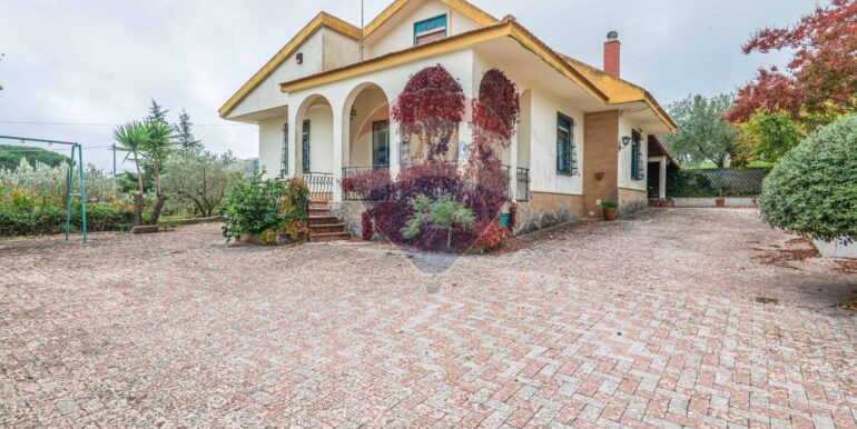 20251026213752-992752-67