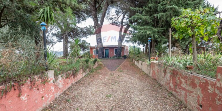 20251026215630-987093-2