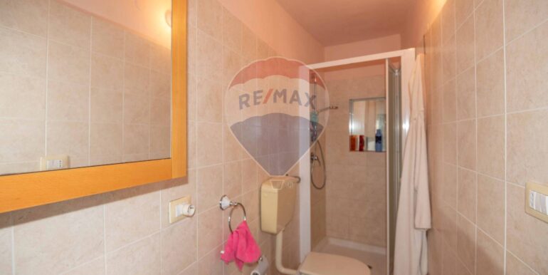 20251026220530-992962-20