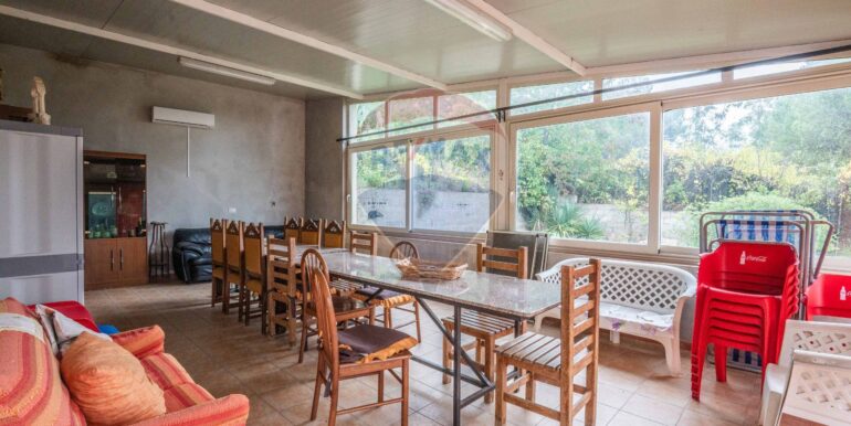 20251026221827-993030-8