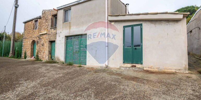 20251026221907-993030-19