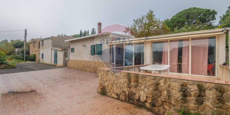 20251026221938-993030-28