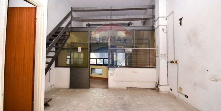 20251026230046-996129-9