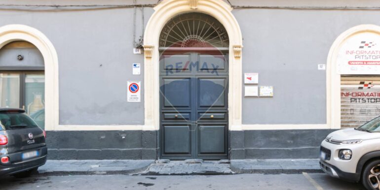 20251026231707-995702-1