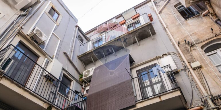 20251026231723-995702-6