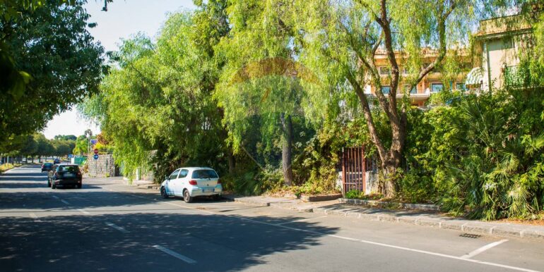 20251027123105-996249-1