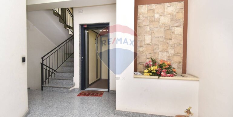 20251027123547-996236-6