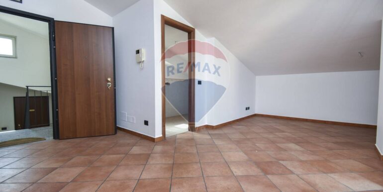 20251027123555-996236-10