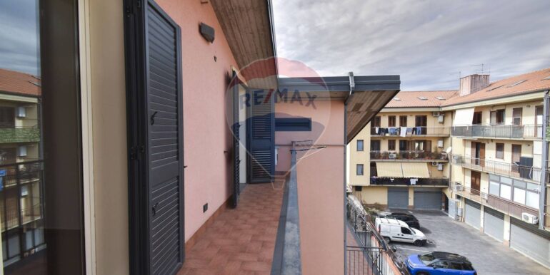 20251027123617-996236-22