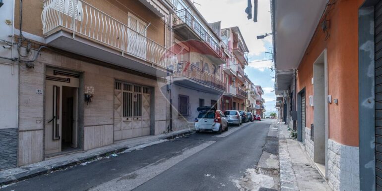 20251027160025-996266-3