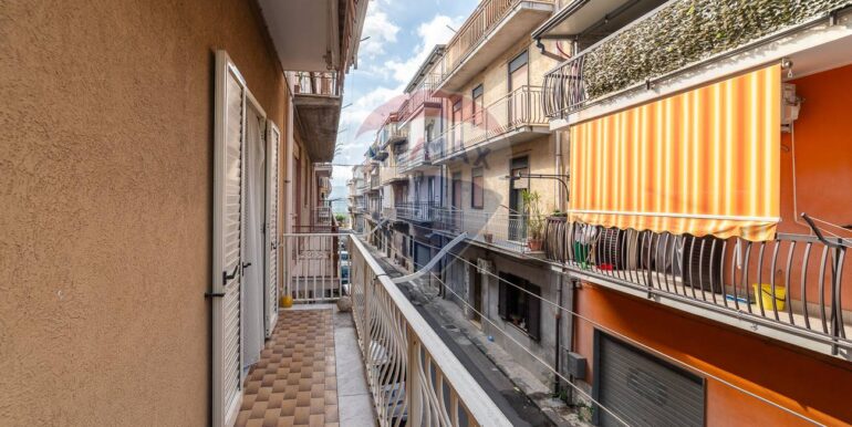 20251027160105-996266-15