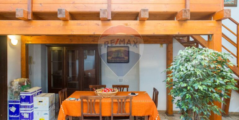 20251027181441-996381-4