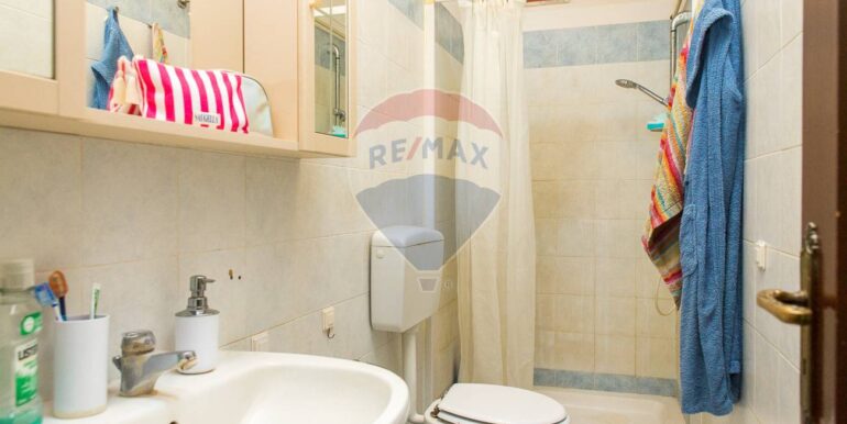 20251027181511-996381-10