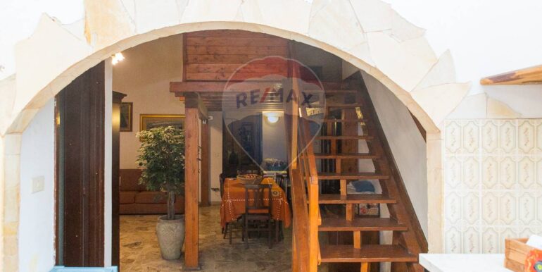 20251027181529-996381-13