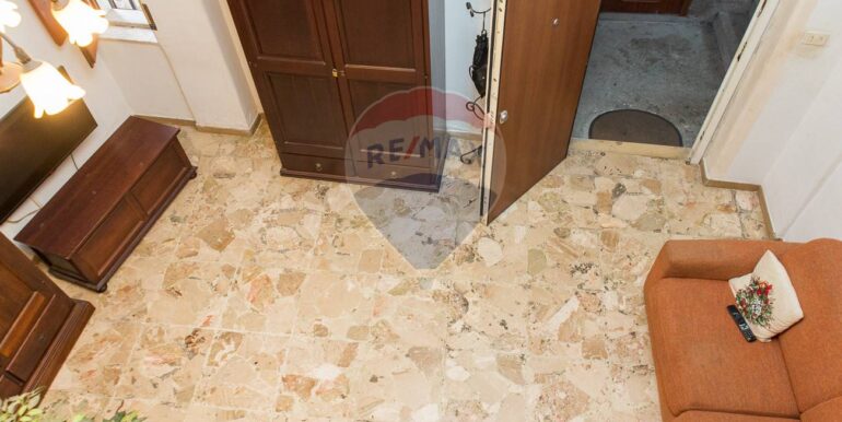 20251027181546-996381-17