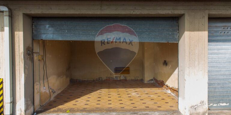 20251027185006-996389-6