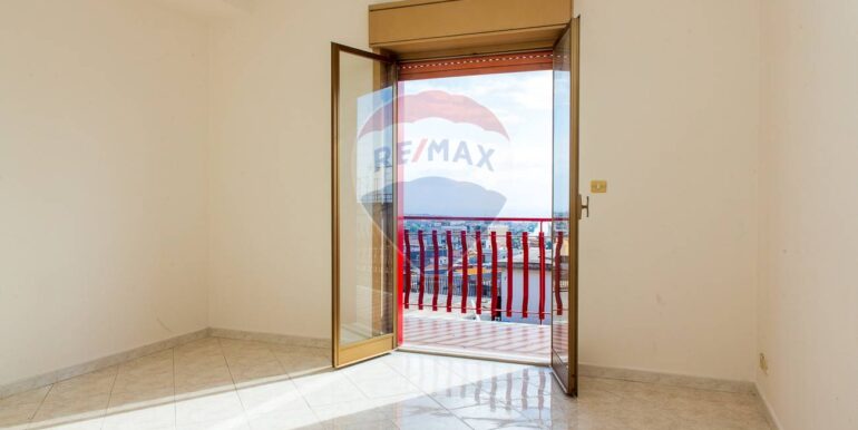 20251027185022-996389-12