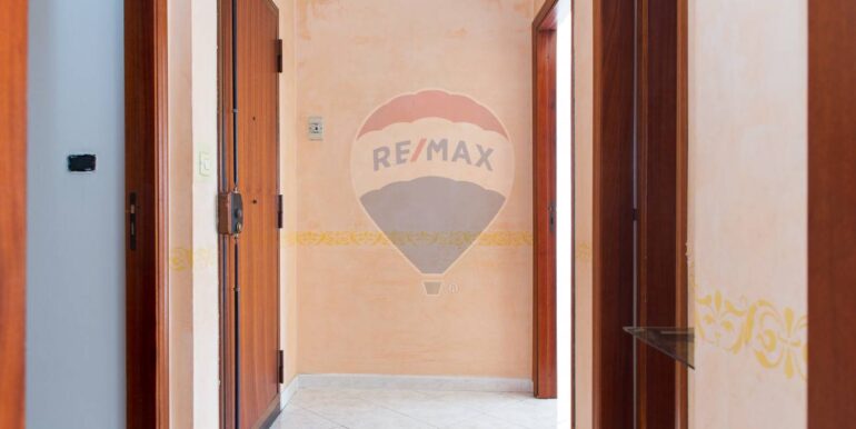 20251027185045-996389-23