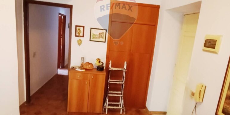 20251027185801-994732-10