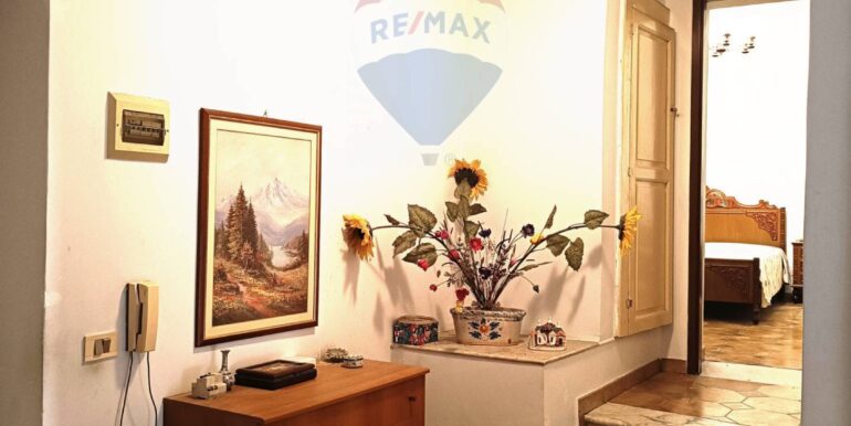 20251027185845-994732-18