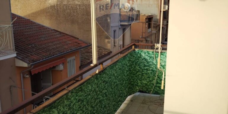 2025102792135-996148-4