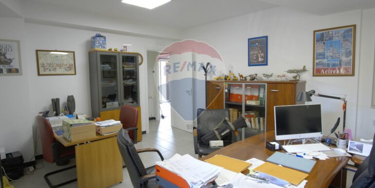 20251028104753-996461-6