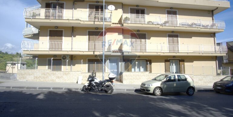 20251028112003-996471-10