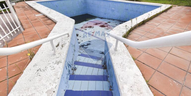 20251028114815-996459-13