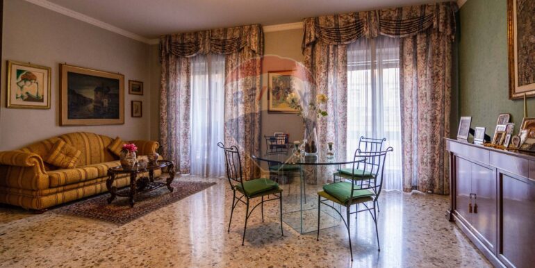 20251028124600-996700-4