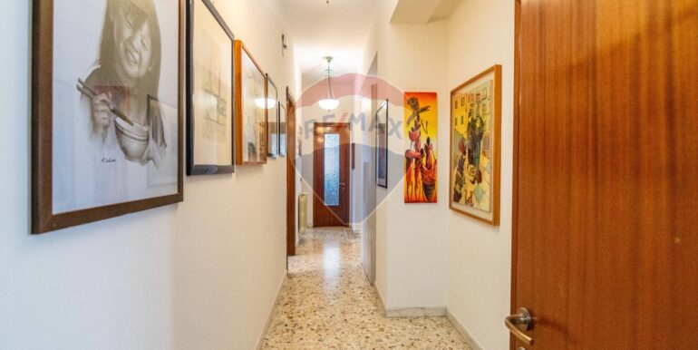 20251028124636-996700-12