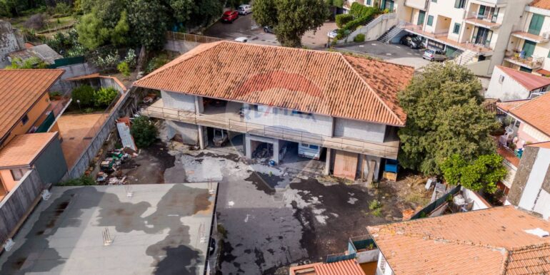 20251028143823-993566-2