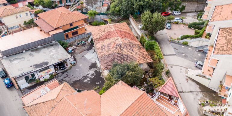 20251028143928-993566-8