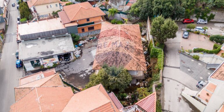 20251028143939-993566-9