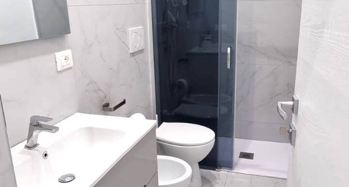 20251028165818-996018-2