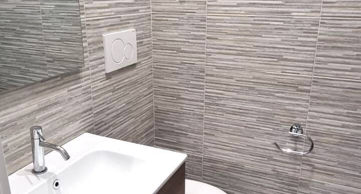 20251028165847-996018-17