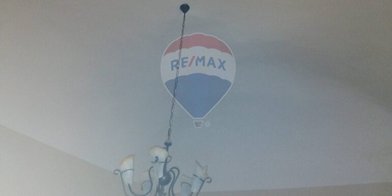 20251028173600-996786-11