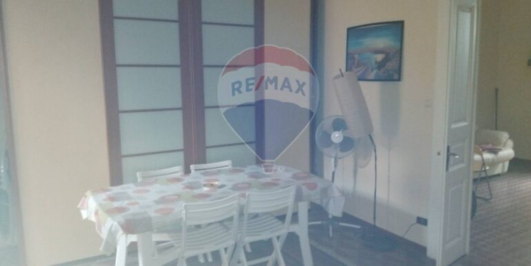 20251028173603-996786-12