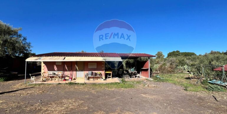 20251028175609-996791-6