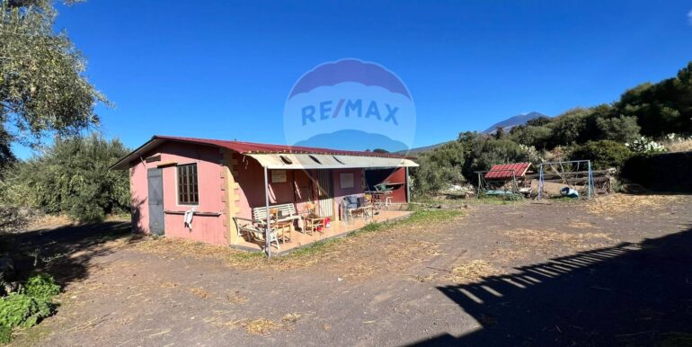 20251028175649-996791-14