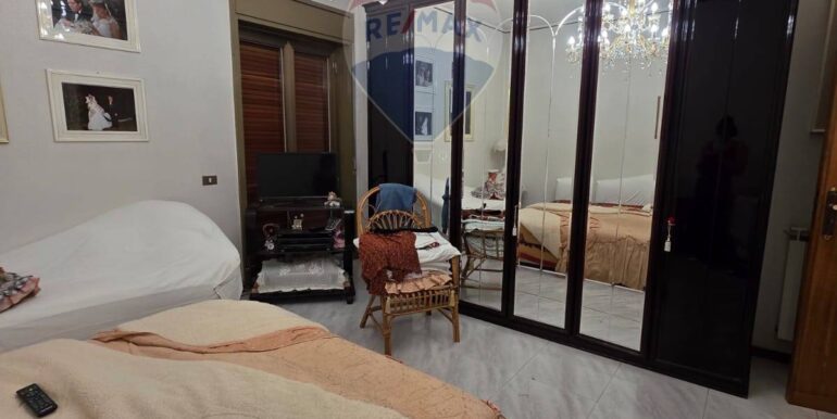 20251028182003-994468-14