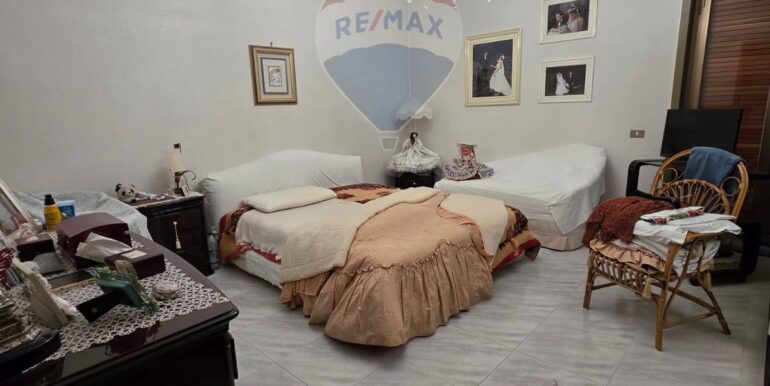 20251028182007-994468-15