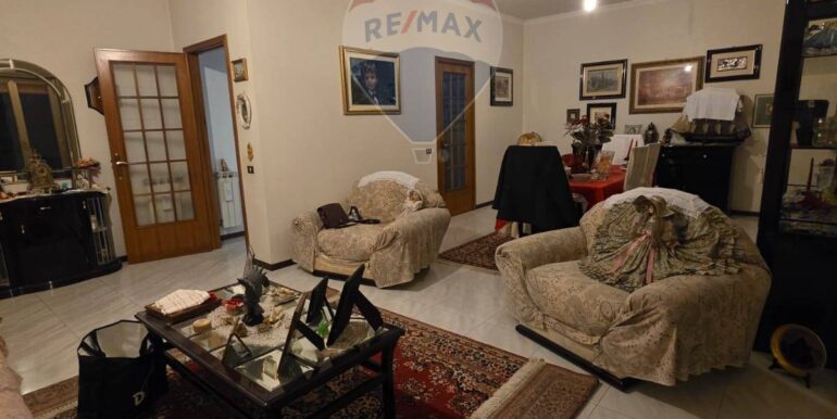 20251028182016-994468-18