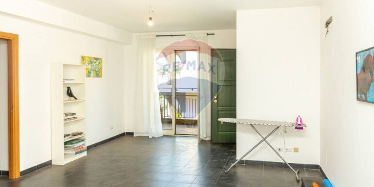 20251028201456-996826-5