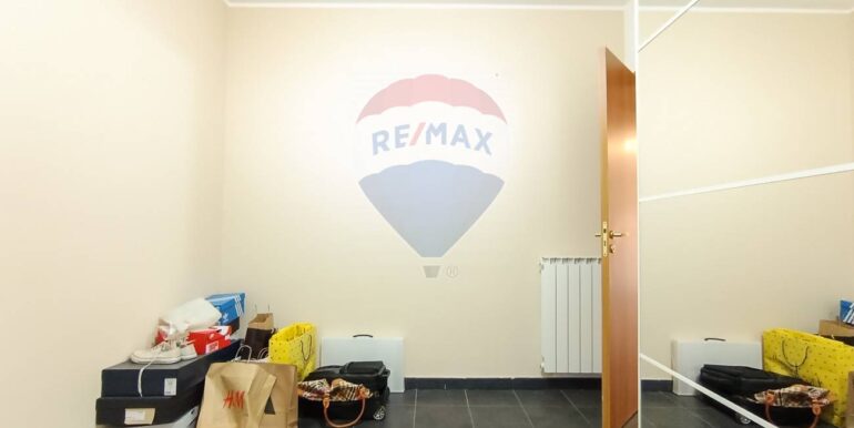 20251028201457-996826-17