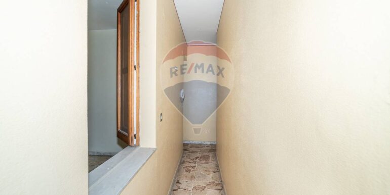 20251028211849-996828-14