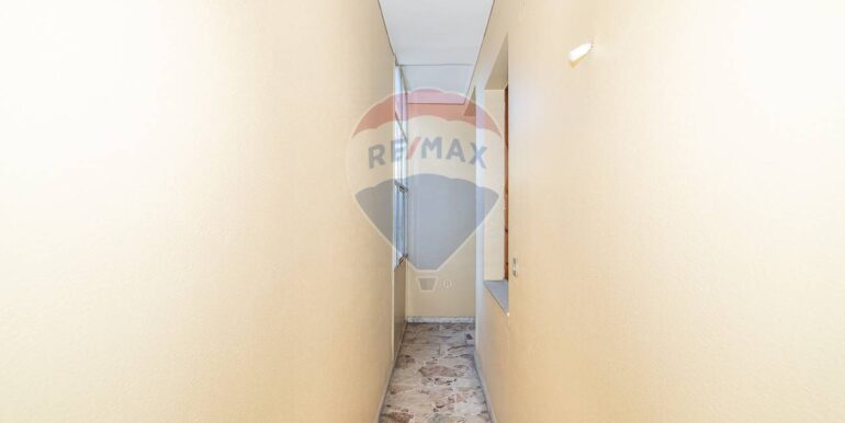 20251028211851-996828-15