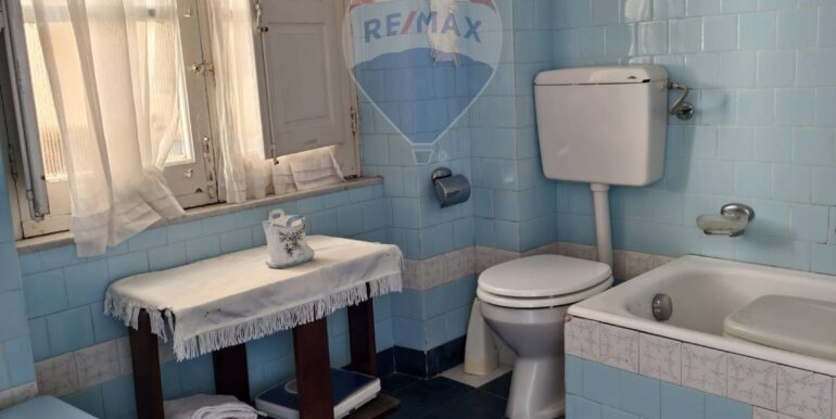 20251029101251-996860-10