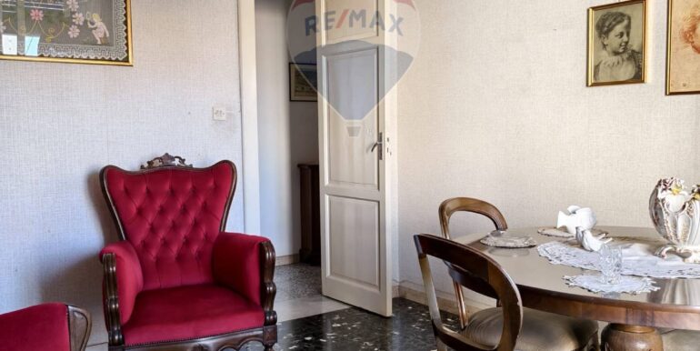 20251029101256-996860-12