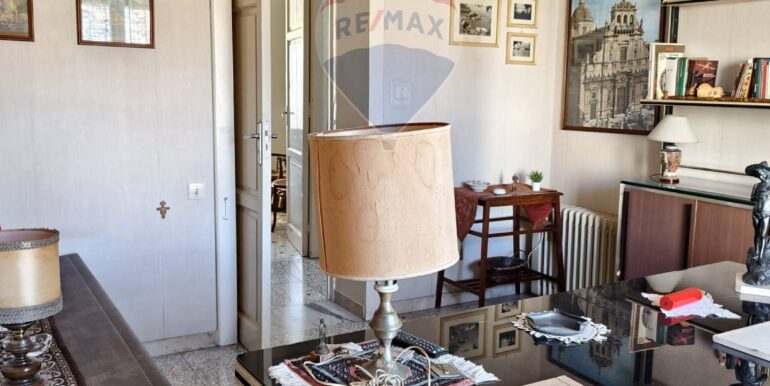 20251029101303-996860-14