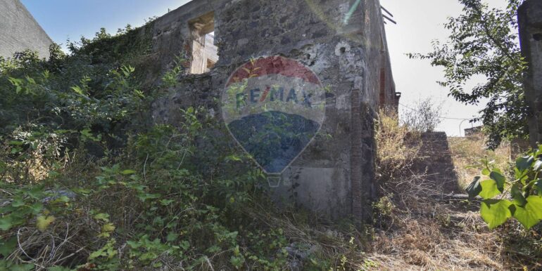 20251029101843-996855-11